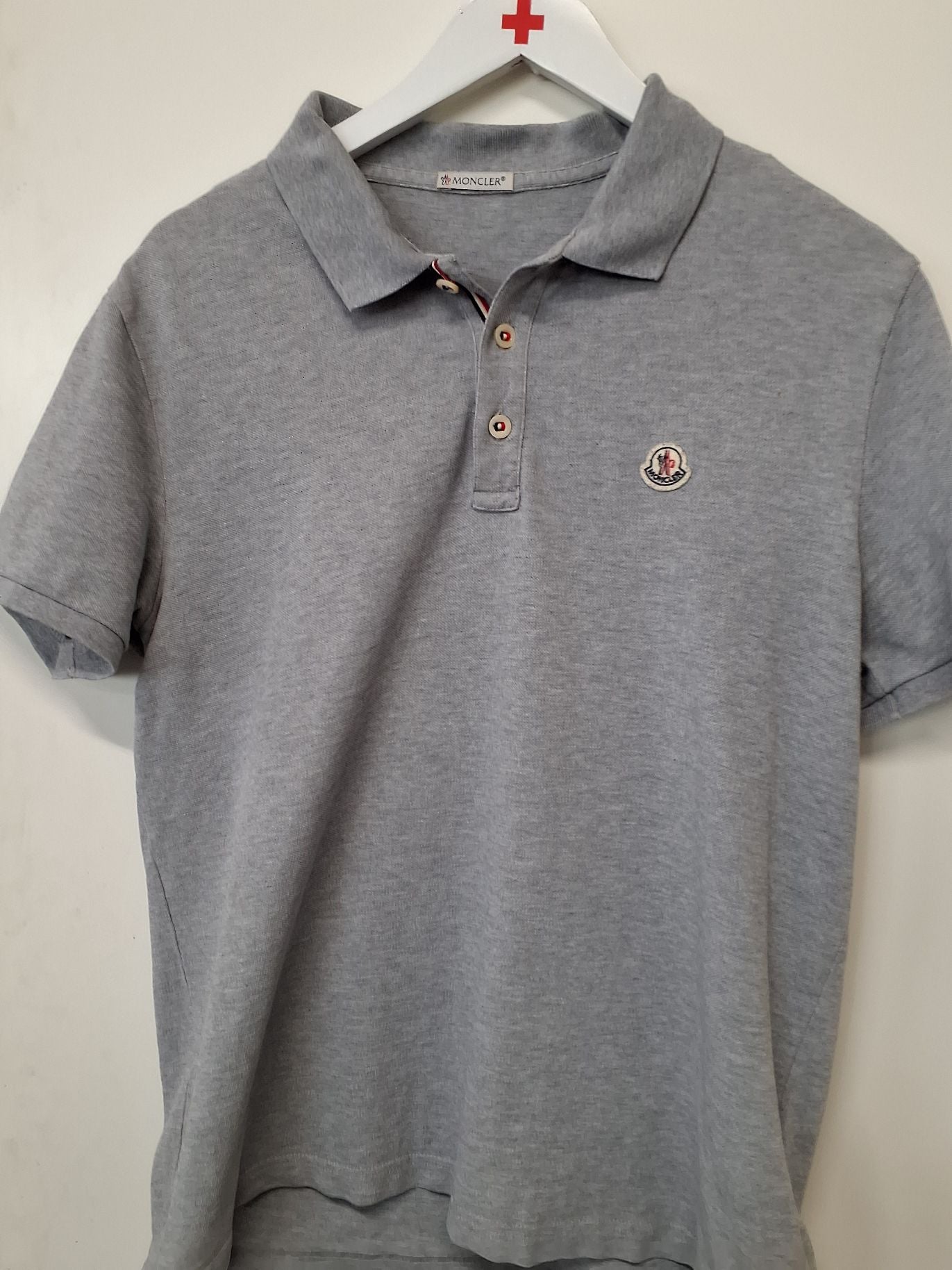 Moncler T-shirt
